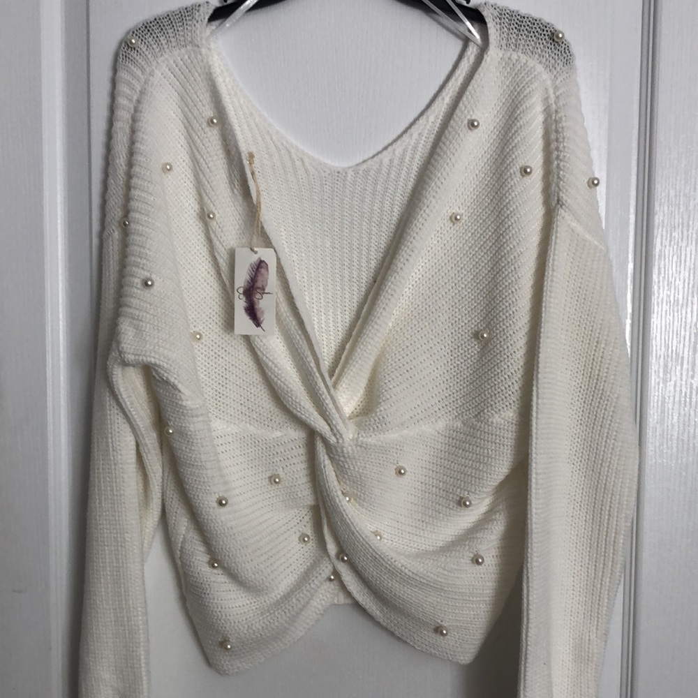 Solid Twist V Back Sweater - image 3